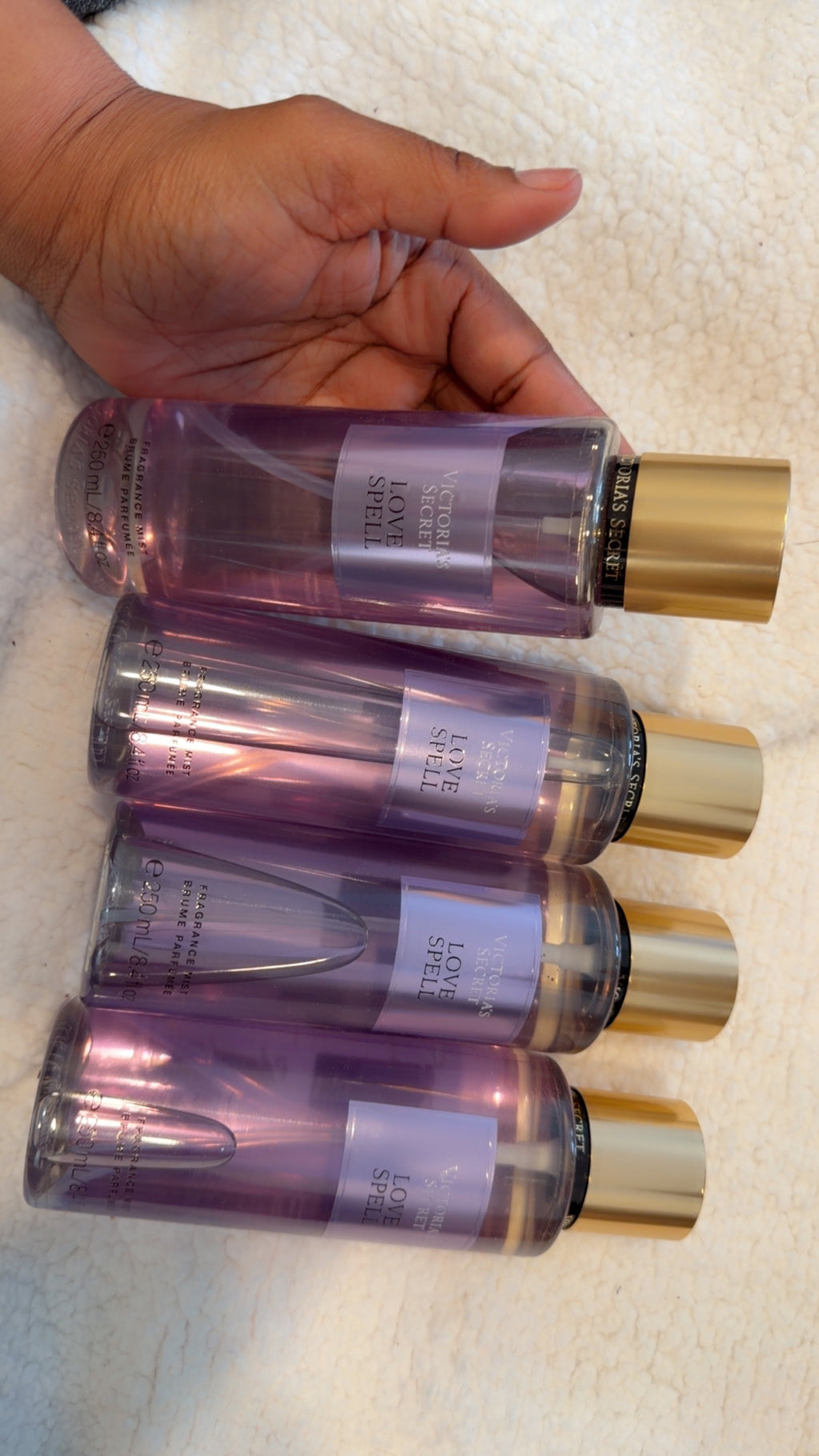 Love Spell – Cherry Blossom & Peach Glow Body Mist (250ml)