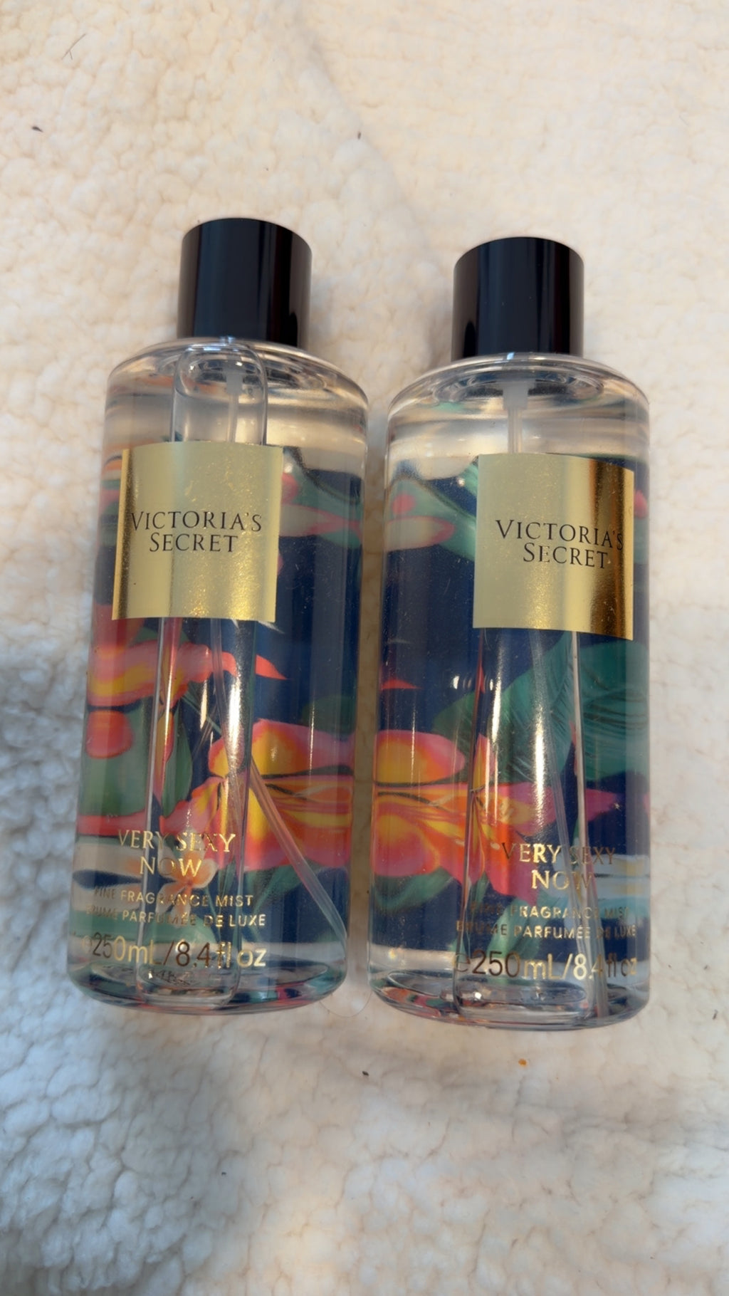 Very Sexy Now – Tropical Fresh Floral Body Mist (250ml)