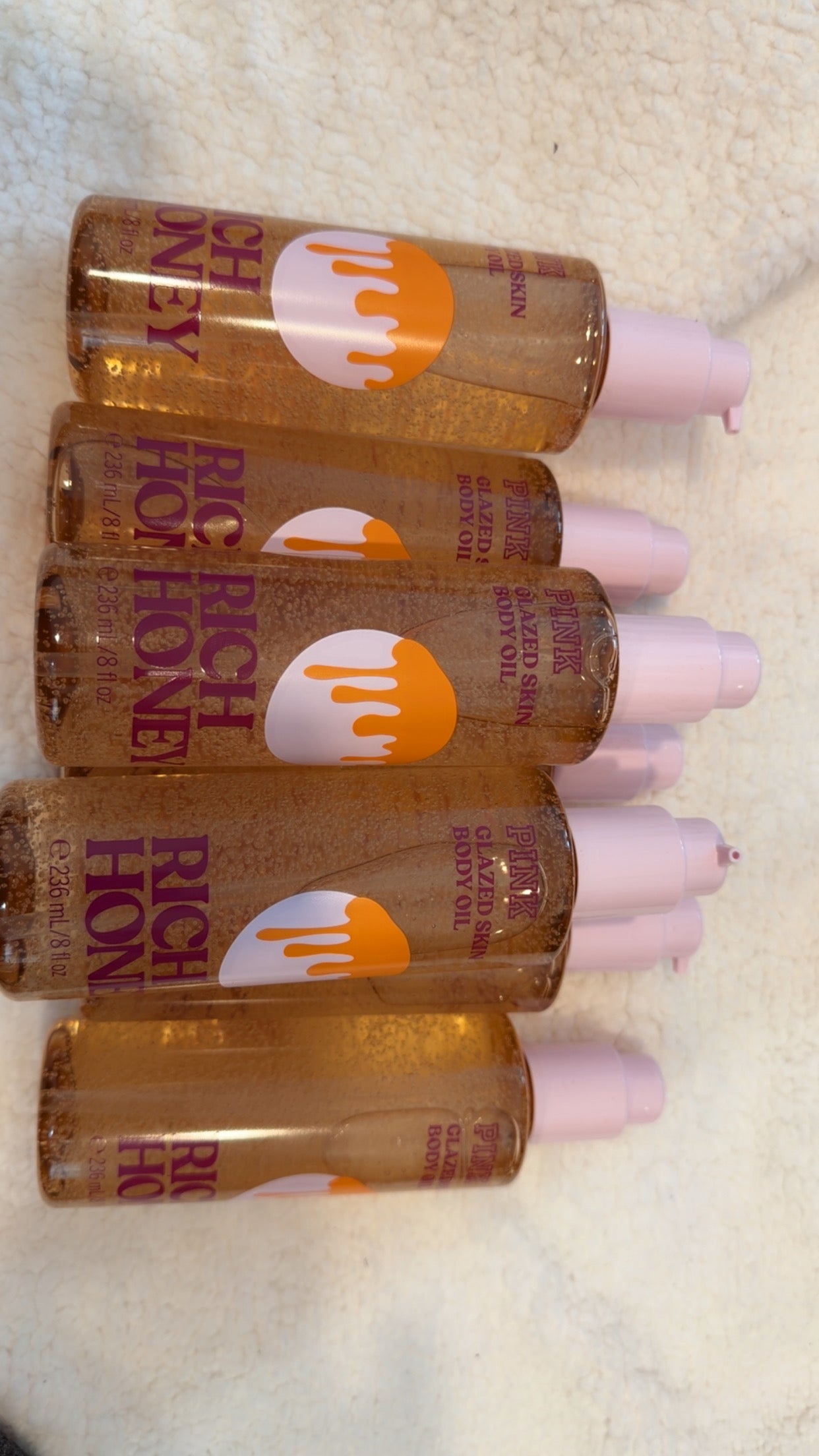 Rich Honey Glazed Skin – Golden Glow Hydrating Body Oil (236ml)