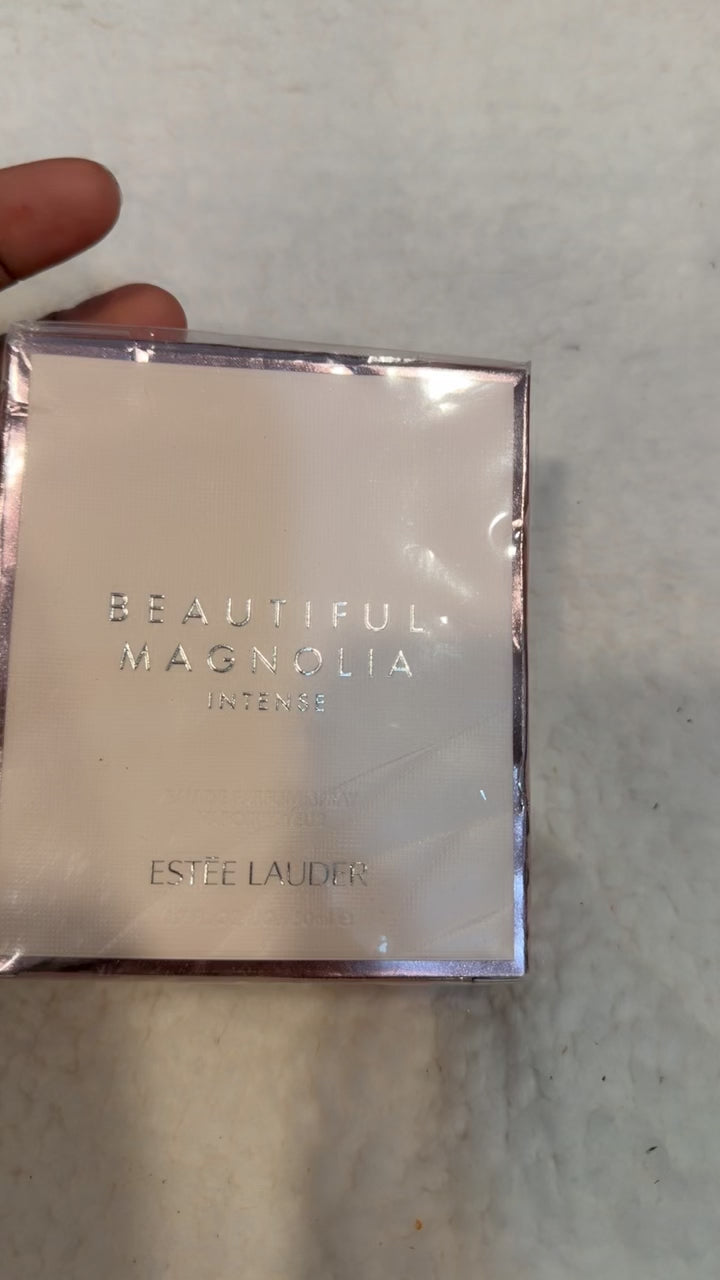 Estée Lauder Beautiful Magnolia Intense Eau de Parfum (50ml)